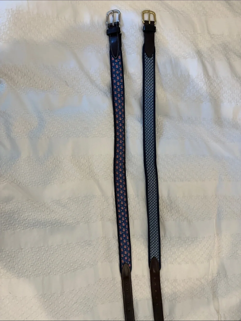 Two Boys Vineyard Vine Navy Patterned Leather-Trim Belt both size 28